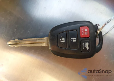 2017 Toyota Camry Le z USA, uszkodzony, nr VIN 4T1BF1FK0HU704706